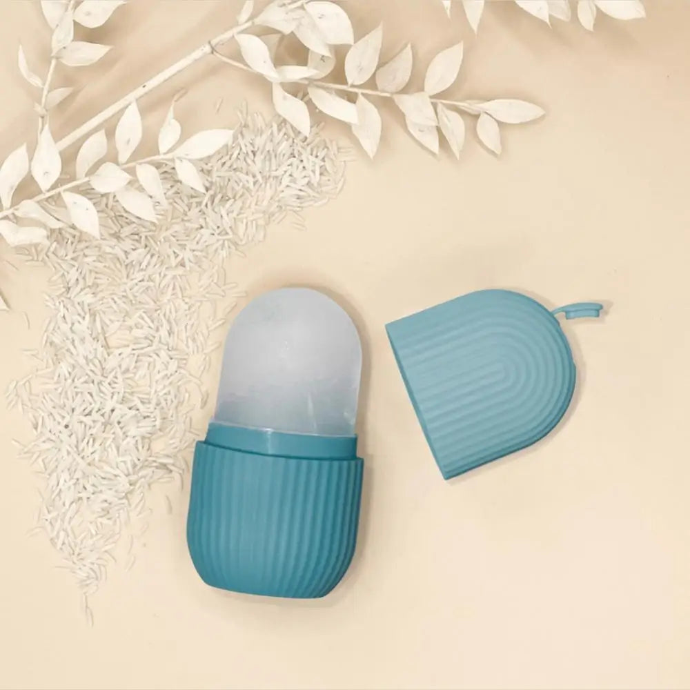 Silicone Cube Tray & Facial Ice Roller – Erfrischende Gesichts-Massage